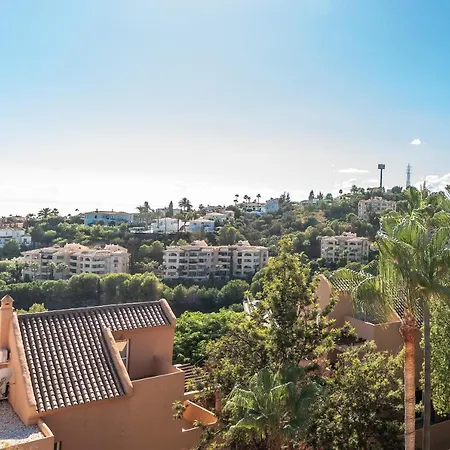 Penthouse Μαρμπέλλα